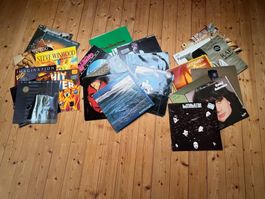 Vinyl LP`s  und Singles      (Schallplattensammlung)